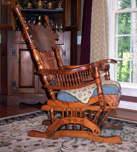 The Psychological Effects of Rocking Motion in Mechanical Chairs